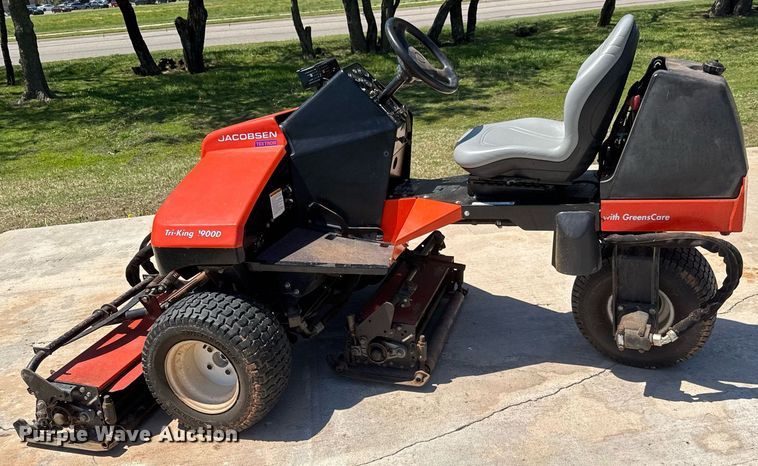image for item EQ1379 Jacobsen Tri-King 1900D reel mower