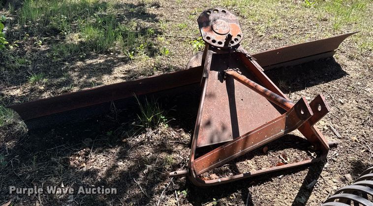 image for item EQ1381 Attachments