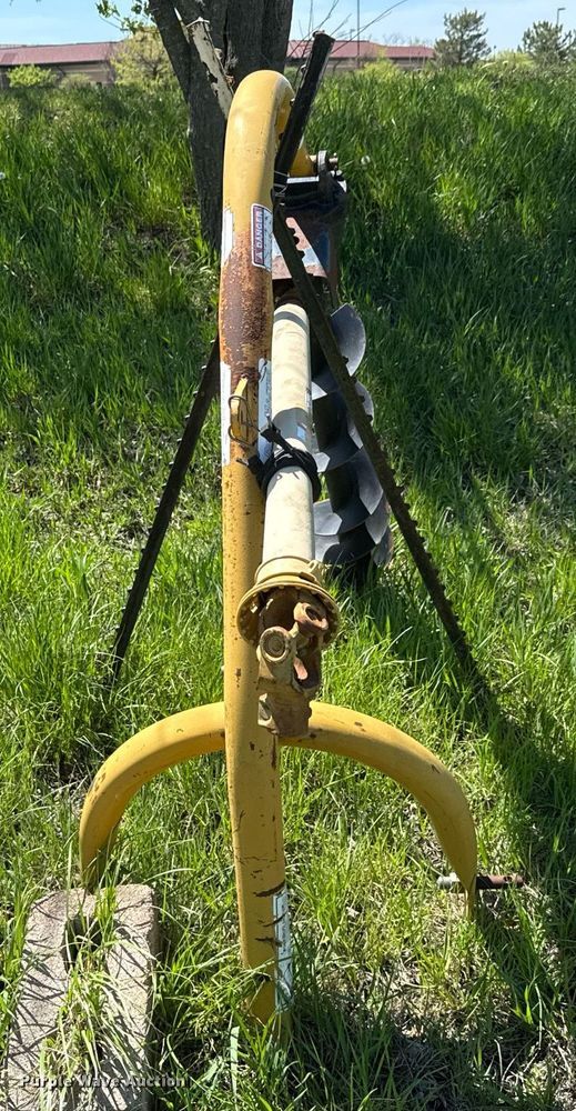 image for item EQ1381 Attachments