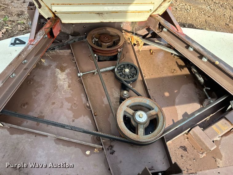 image for item EQ1387 Grasshopper 9572 mower deck