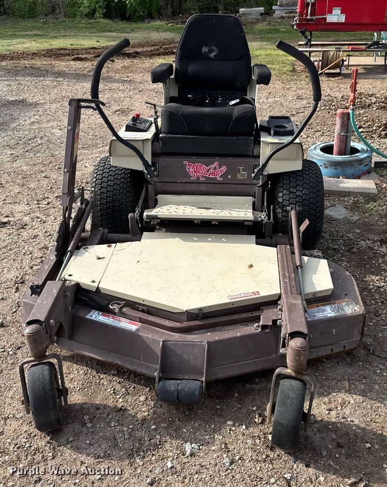 image for item EQ1388 2018 Grasshopper 623T ZTR lawn mower