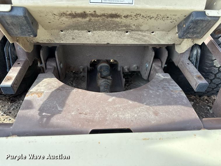 image for item EQ1388 2018 Grasshopper 623T ZTR lawn mower