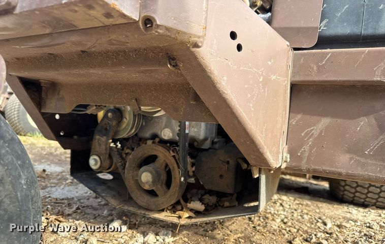 image for item EQ1388 2018 Grasshopper 623T ZTR lawn mower