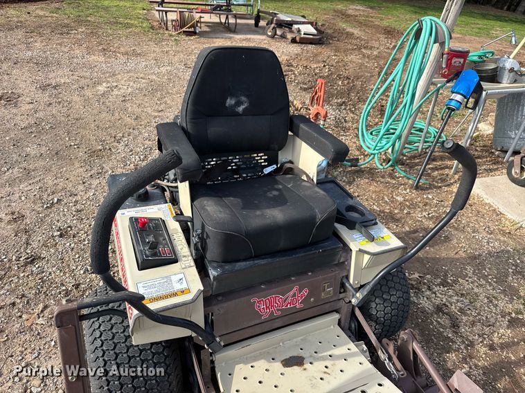 image for item EQ1388 2018 Grasshopper 623T ZTR lawn mower