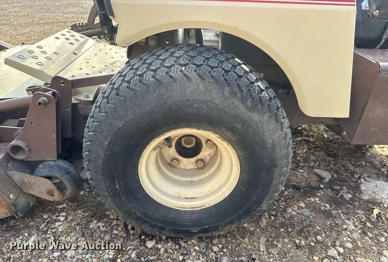 image for item EQ1388 2018 Grasshopper 623T ZTR lawn mower