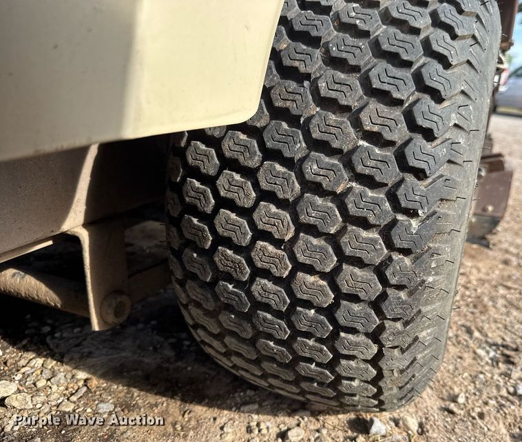 image for item EQ1388 2018 Grasshopper 623T ZTR lawn mower