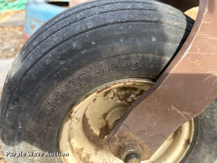 image for item EQ1388 2018 Grasshopper 623T ZTR lawn mower