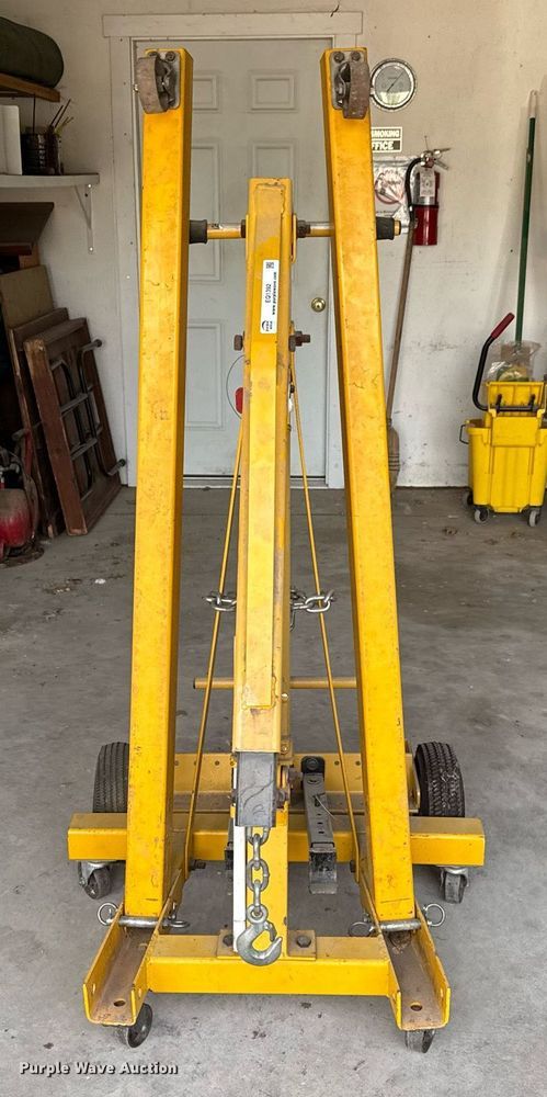 image for item EQ1392 Craftsman engine hoist