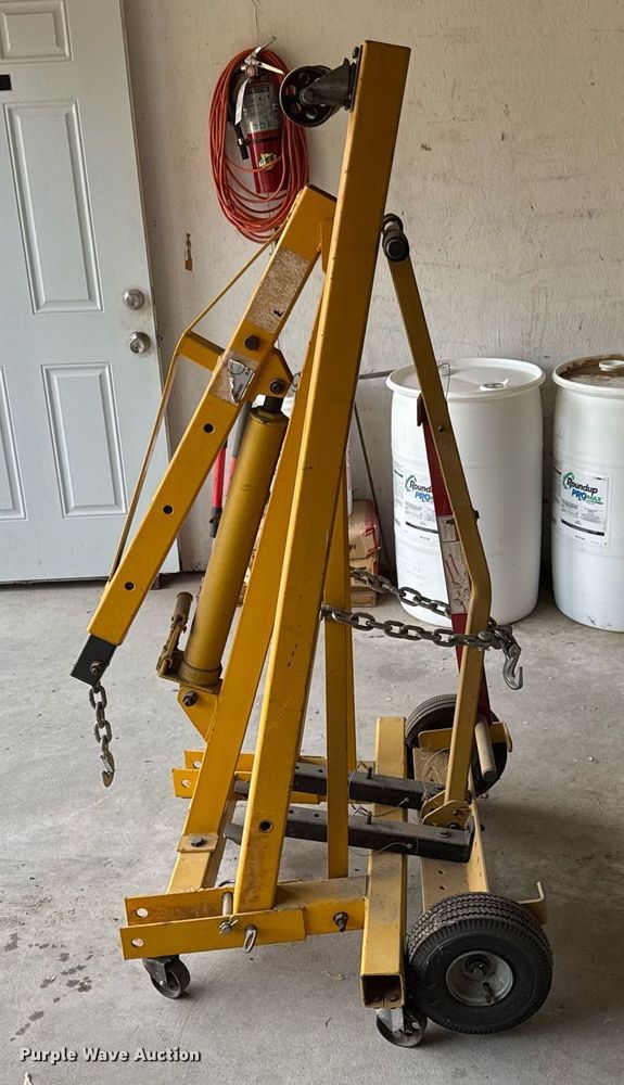 image for item EQ1392 Craftsman engine hoist