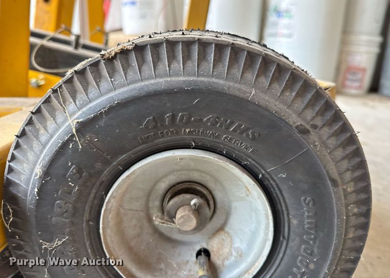 image for item EQ1392 Craftsman engine hoist