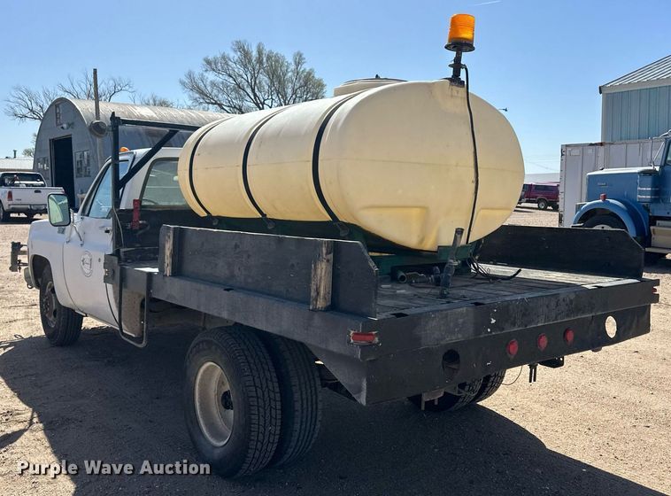 image for item EQ4577 1977 Chevrolet C30 flatbed pickup truck