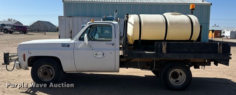 image for item EQ4577 1977 Chevrolet C30 flatbed pickup truck