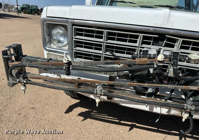 image for item EQ4577 1977 Chevrolet C30 flatbed pickup truck