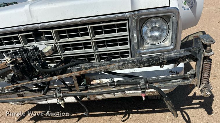 image for item EQ4577 1977 Chevrolet C30 flatbed pickup truck