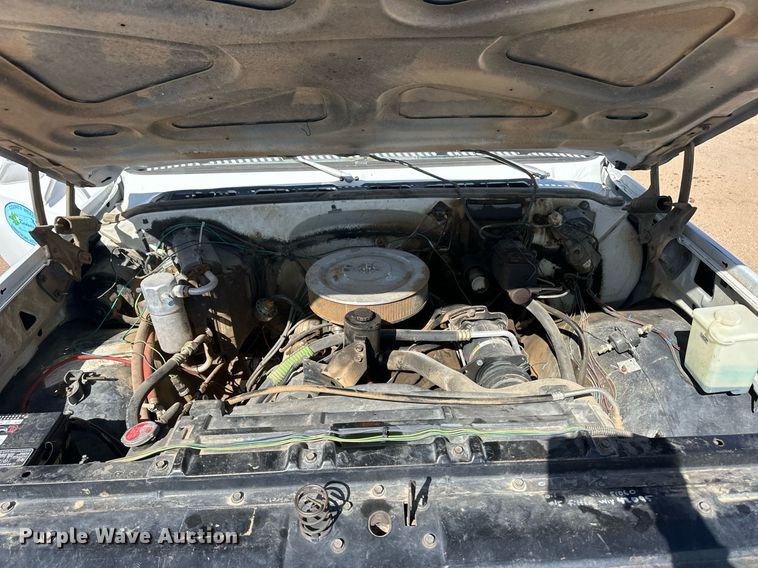 image for item EQ4577 1977 Chevrolet C30 flatbed pickup truck