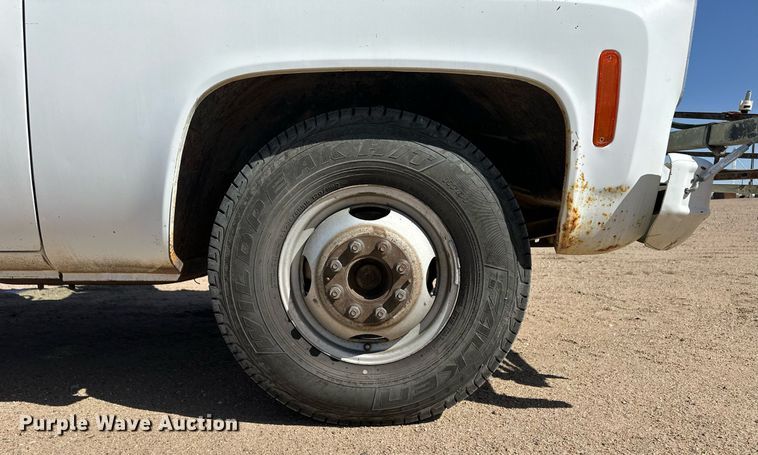 image for item EQ4577 1977 Chevrolet C30 flatbed pickup truck