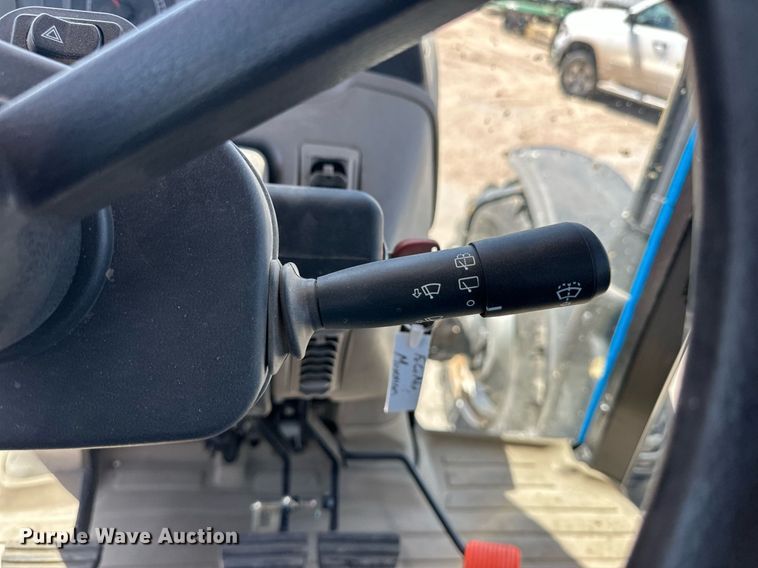 image for item EQ4578 2015 Case IH Maxxum 125 MFWD tractor