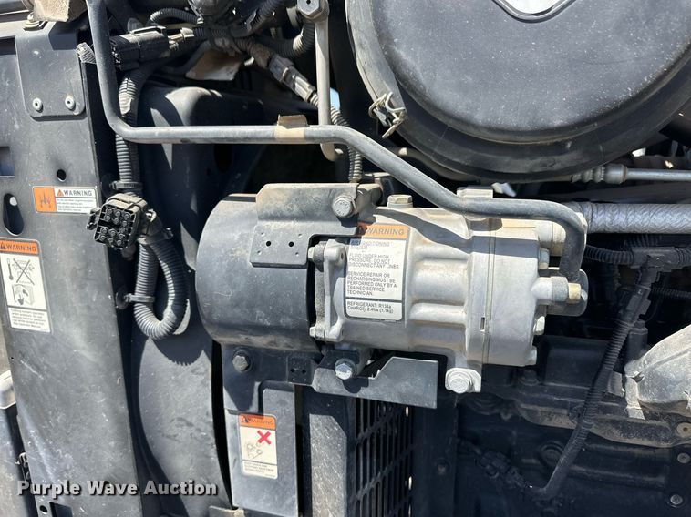 image for item EQ4578 2015 Case IH Maxxum 125 MFWD tractor