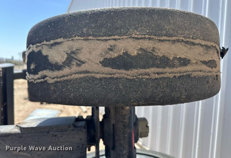 image for item EQ4579 Land Pride RCM5715 batwing rotary mower