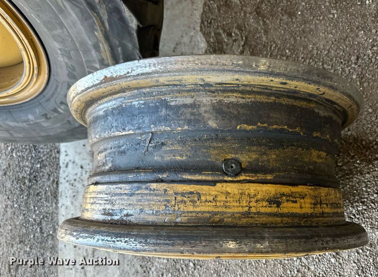 image for item EQ4580 (2) Motor grader wheels and tire