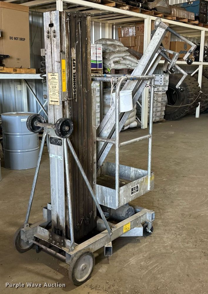 image for item EQ4583 Genie PLC-24 vertical lift