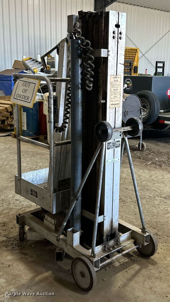 image for item EQ4583 Genie PLC-24 vertical lift