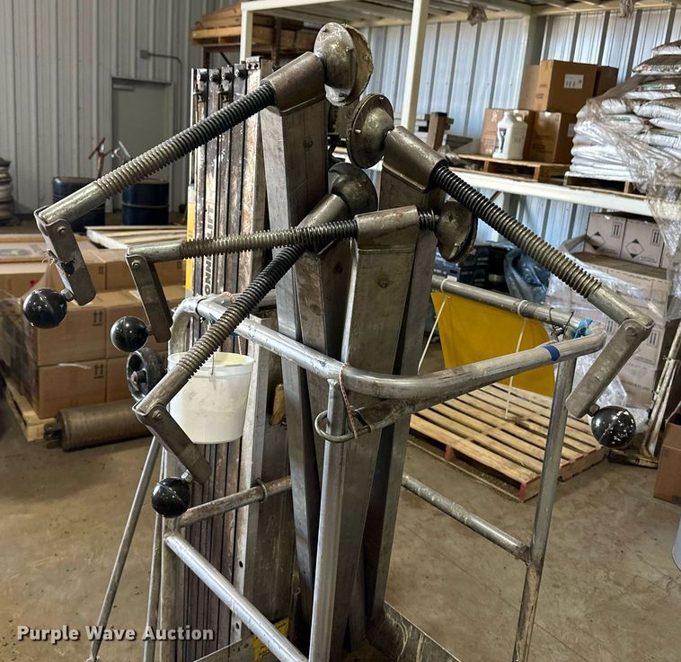 image for item EQ4583 Genie PLC-24 vertical lift