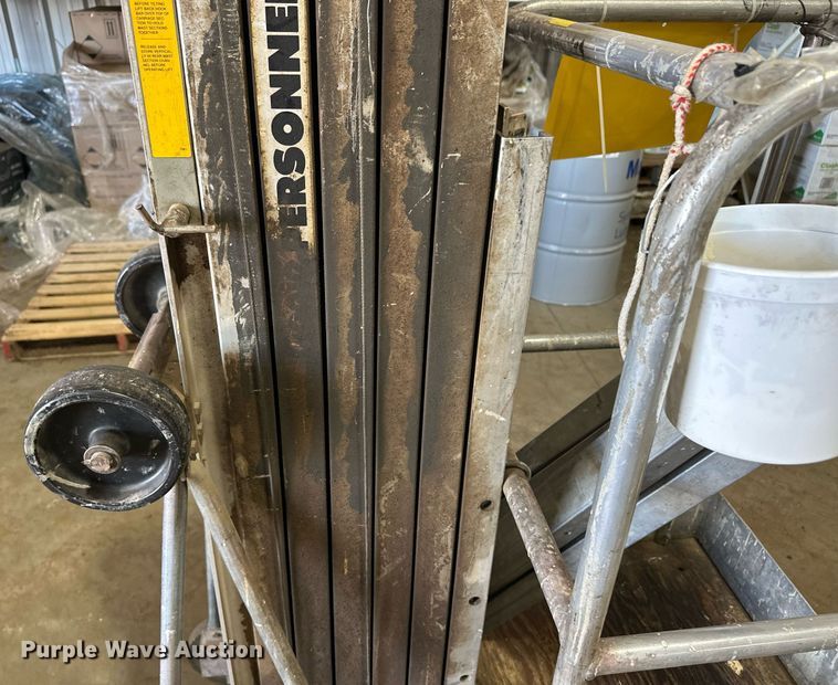 image for item EQ4583 Genie PLC-24 vertical lift