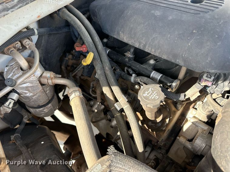 image for item EQ4585 2003 Chevrolet Silverado 2500HD Crew Cab pickup truck