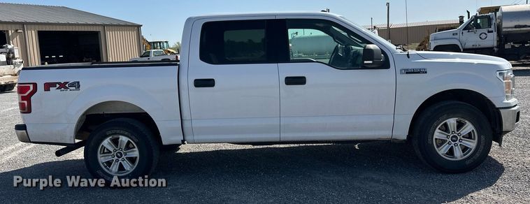 image for item EQ4586 2018 Ford F150 SuperCrew pickup truck