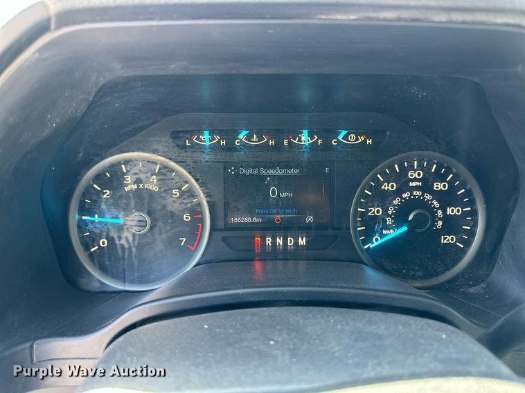 image for item EQ4586 2018 Ford F150 SuperCrew pickup truck