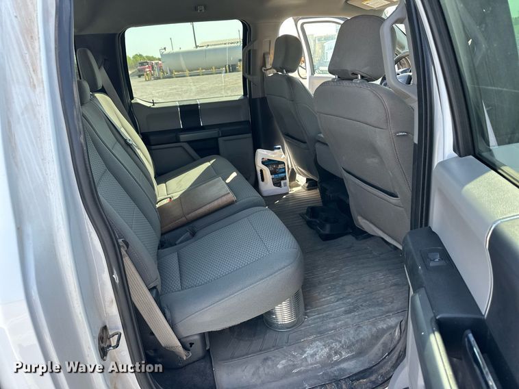 image for item EQ4586 2018 Ford F150 SuperCrew pickup truck