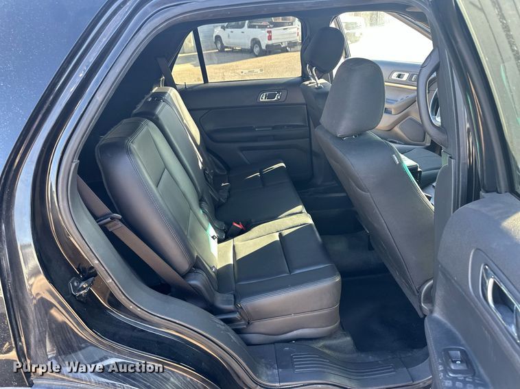 image for item EQ4600 2015 Ford Explorer Police Interceptor SUV