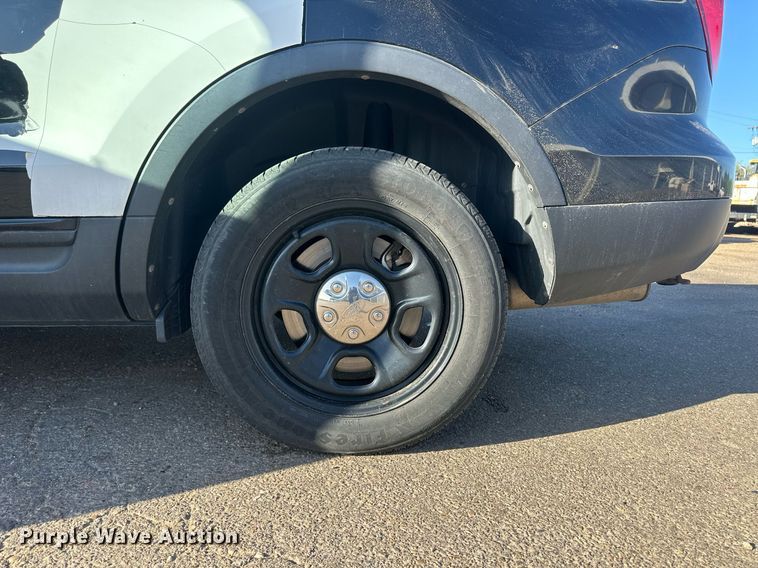 image for item EQ4600 2015 Ford Explorer Police Interceptor SUV