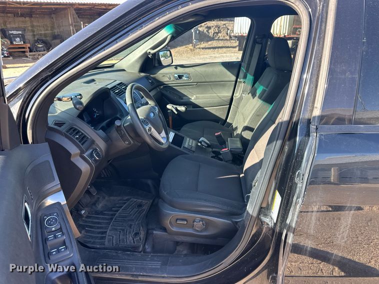 image for item EQ4601 2015 Ford Explorer Police Interceptor SUV