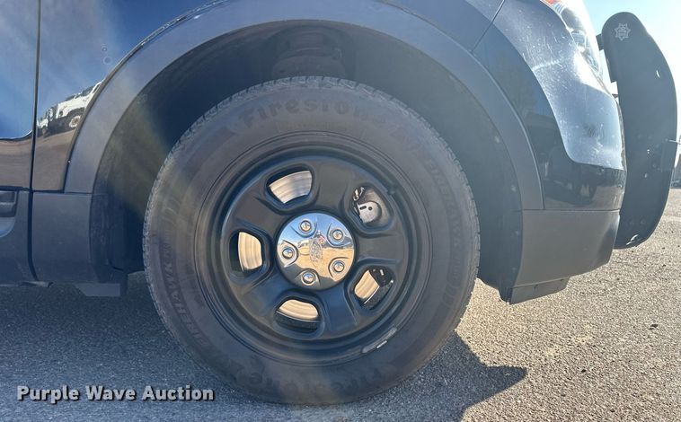 image for item EQ4601 2015 Ford Explorer Police Interceptor SUV