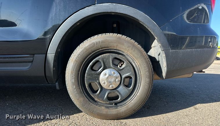 image for item EQ4601 2015 Ford Explorer Police Interceptor SUV