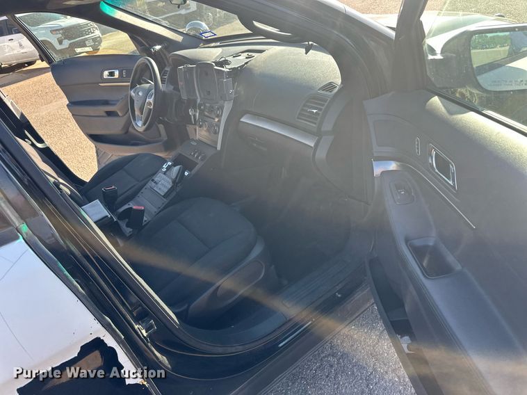 image for item EQ4602 2015 Ford Explorer Police Interceptor SUV