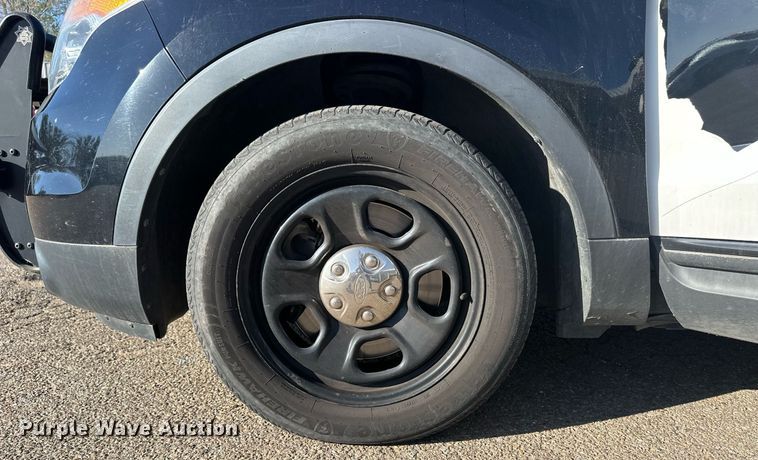 image for item EQ4602 2015 Ford Explorer Police Interceptor SUV