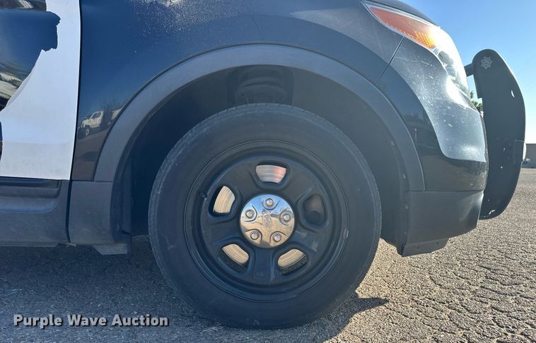 image for item EQ4602 2015 Ford Explorer Police Interceptor SUV