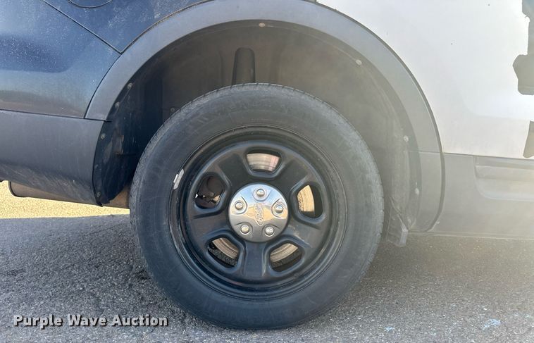 image for item EQ4602 2015 Ford Explorer Police Interceptor SUV