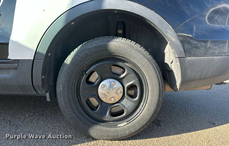 image for item EQ4602 2015 Ford Explorer Police Interceptor SUV