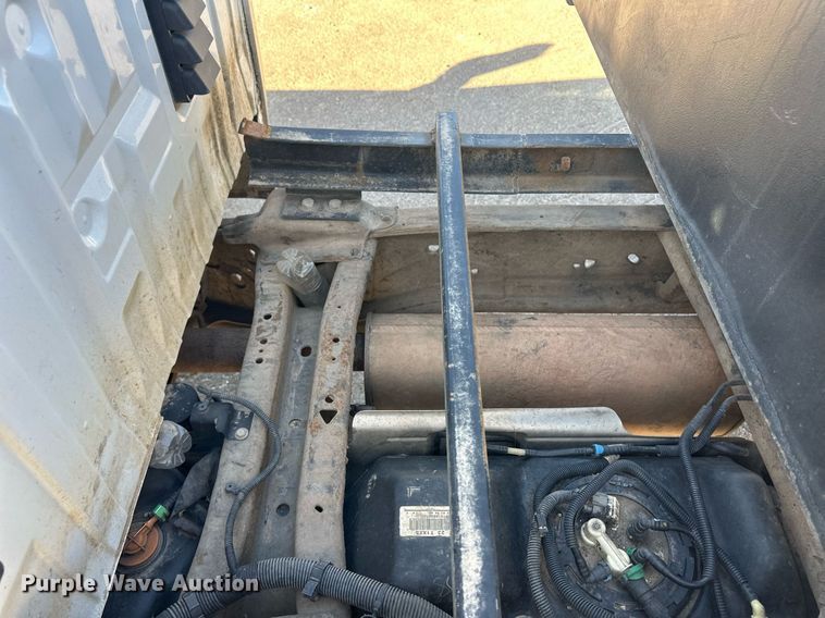 image for item EQ4604 2020 Chevrolet Silverado 3500HD flatbed pickup truck