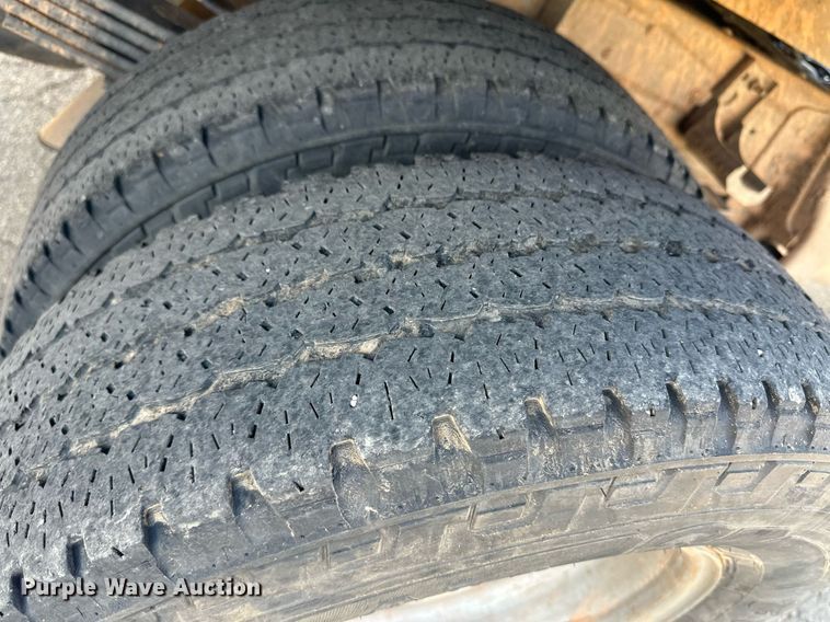 image for item EQ4604 2020 Chevrolet Silverado 3500HD flatbed pickup truck