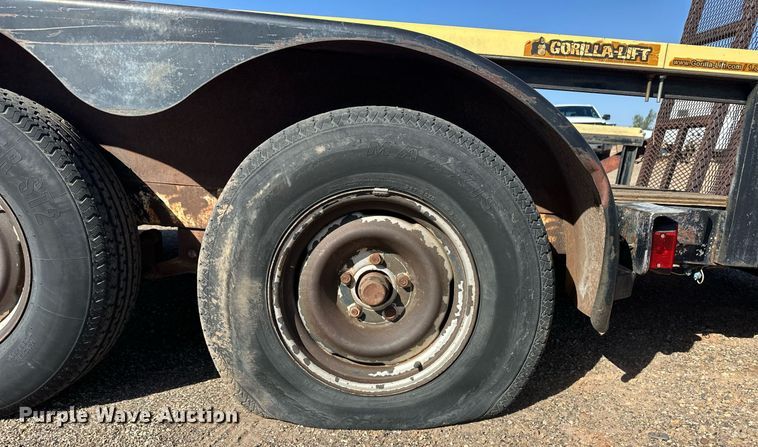 image for item EQ4609 1993 PJ utility trailer