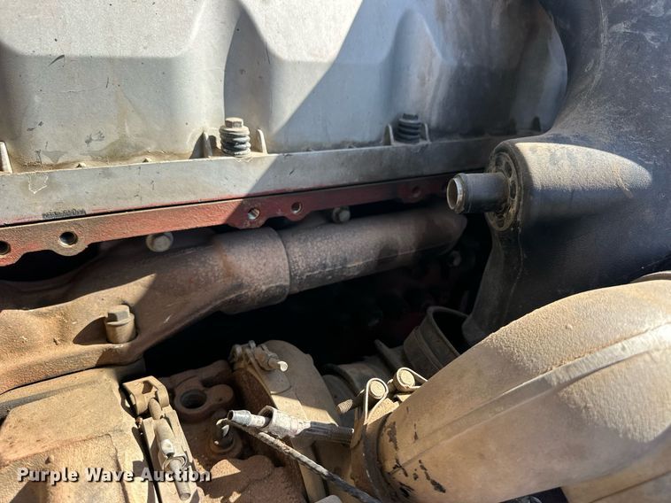 image for item EQ4610 2009 Mack CHU613 semi truck