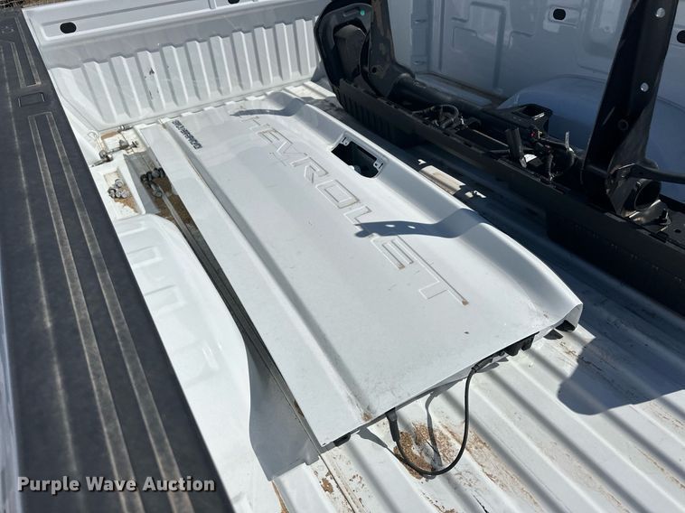 image for item EQ4613 Pickup truck bed