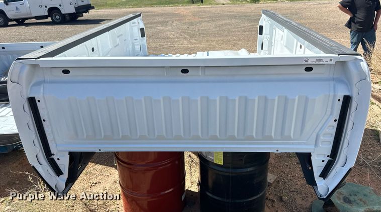 image for item EQ4615  Pickup truck bed