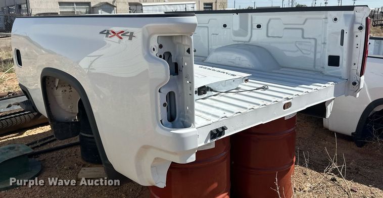 image for item EQ4615  Pickup truck bed