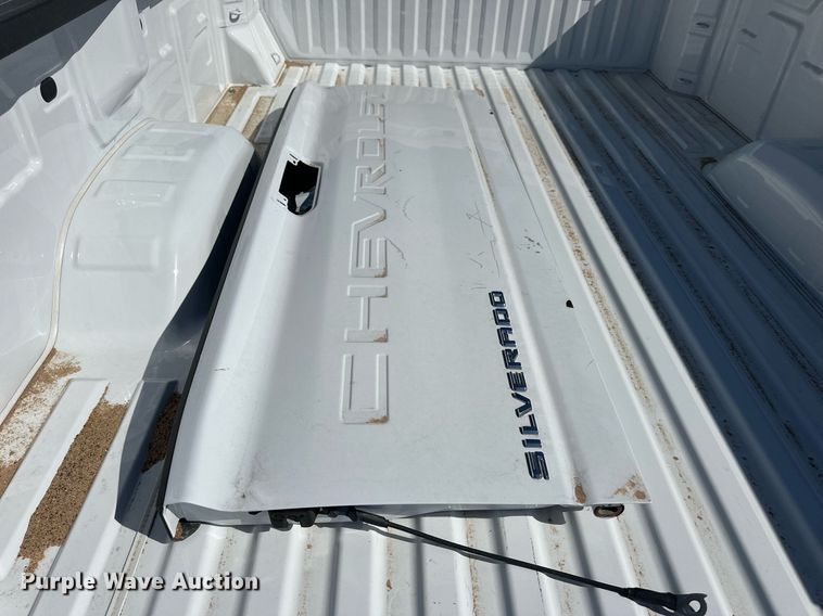 image for item EQ4615  Pickup truck bed